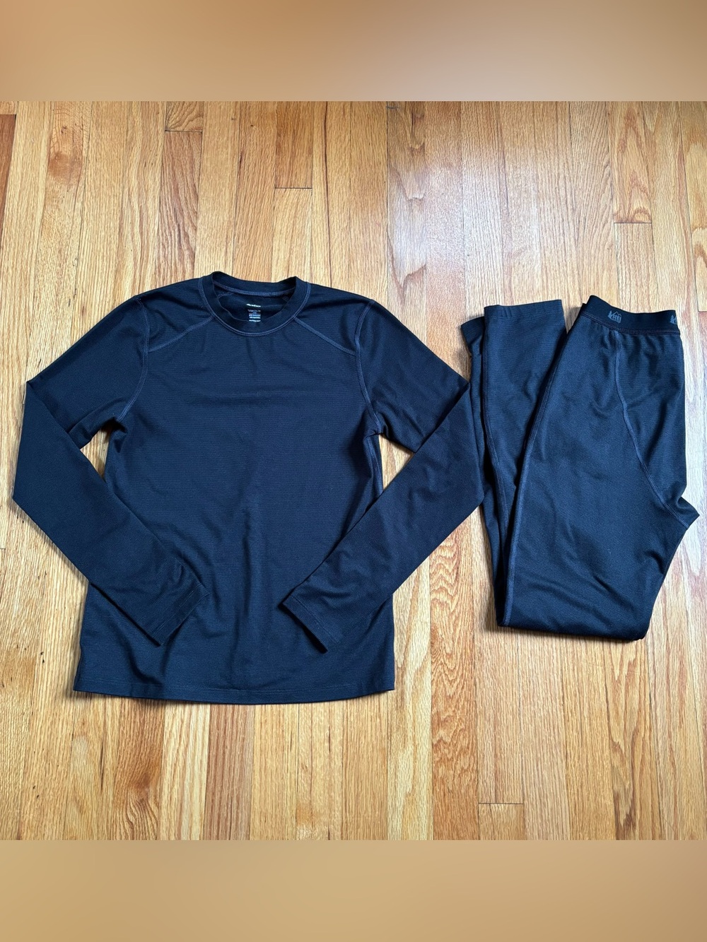 REI Kids Midweight Black Long-Sleeve Crew Base Layer Set Large (14-16)